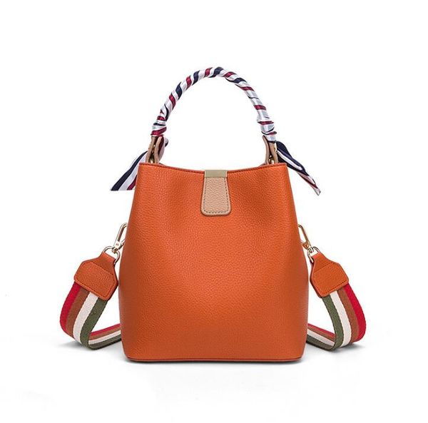 

new fashion shoulder bag crossbody leisure shoulder bucket bag female handbag totes