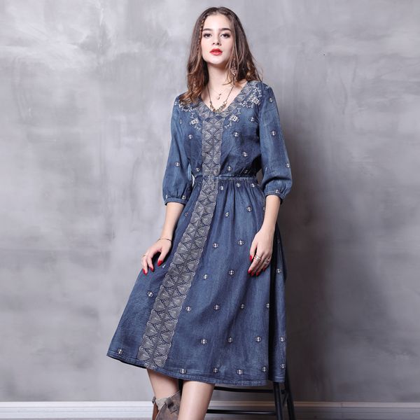 

women's autumn 2021 black friday new denim plus size big swing skirt embroidered sleeve dress 82110, White