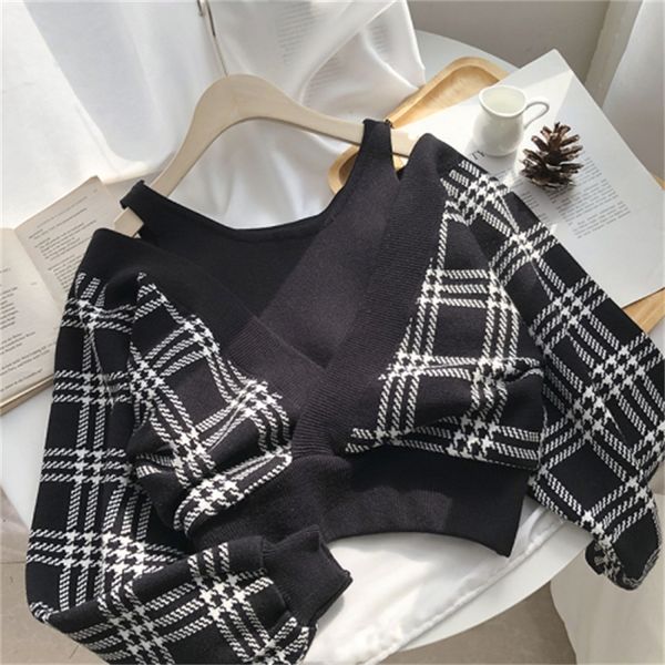 

2021 new plaid color contrast stitching fake two-piece long-sleeved female korean slim off-shoulder short sweater jm5k, Black