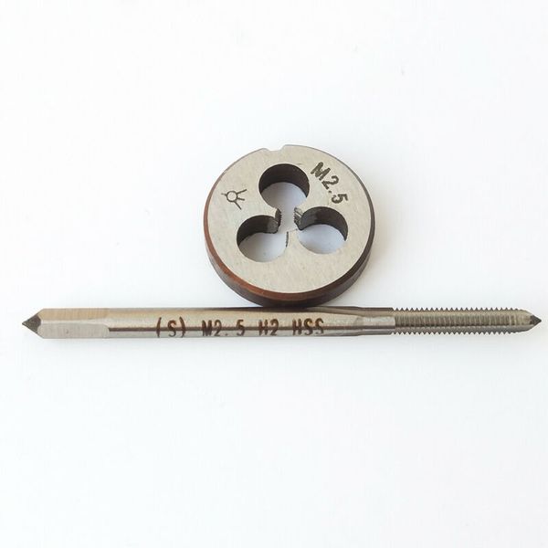 

1x tap m2.5 + 1x die tap+die m2.5 right hand kit metalworking reliable