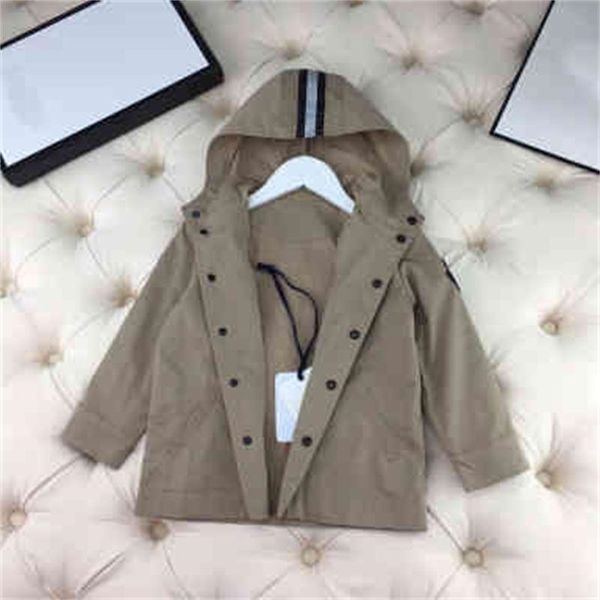 High-End-Kinderkleidung Neue Herbstkleidung mittellanger Junge Khaki Windjacke Kinderjacke mittlerer großer Junge LJ201125