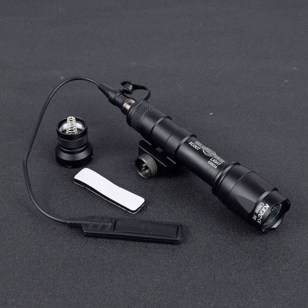 Tactical M600C M600 Scout Light LED Spotlight Constant e Momentary Output com interruptor da cauda