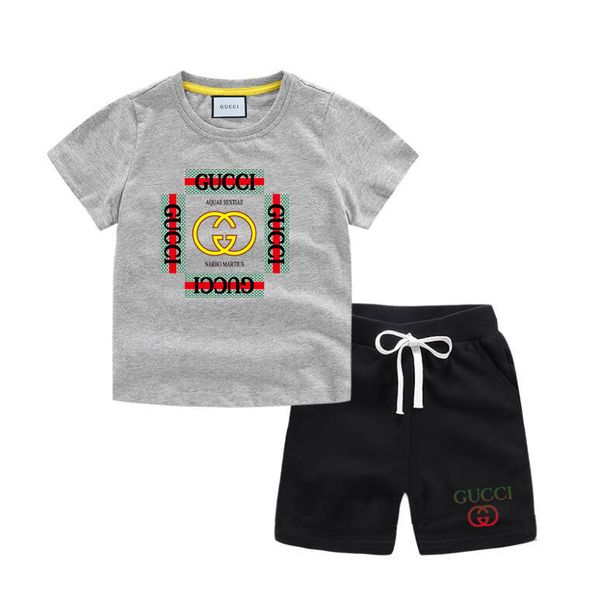 

2021 designer summer boy clothing set designer short sleeve striped bear cotton short sleeve shorts children suit boys sports outfit set, White