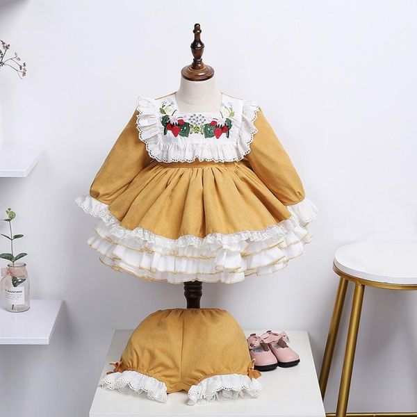 

sweet and cute two-piece princess dress, Black;white