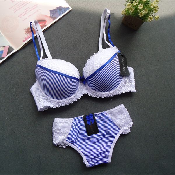 

large women's bra set thin lace stripe lovely girl underwear cover, Red;black