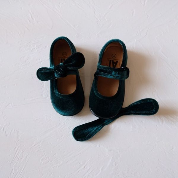 

korean children's 2020 spring and autumn new velvet cute bowknot detachable girls shoes 1-8 years old, Black;red