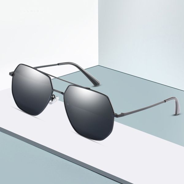 

driving 2020 new men's polarized sunglasses driving sunglasses polygonal sunglasses, White;black