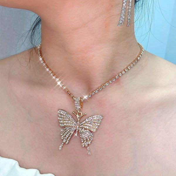 

european and american fashion crystal rhinestone pendant necklace personality shiny butterfly tennis chain women's necklace, Silver