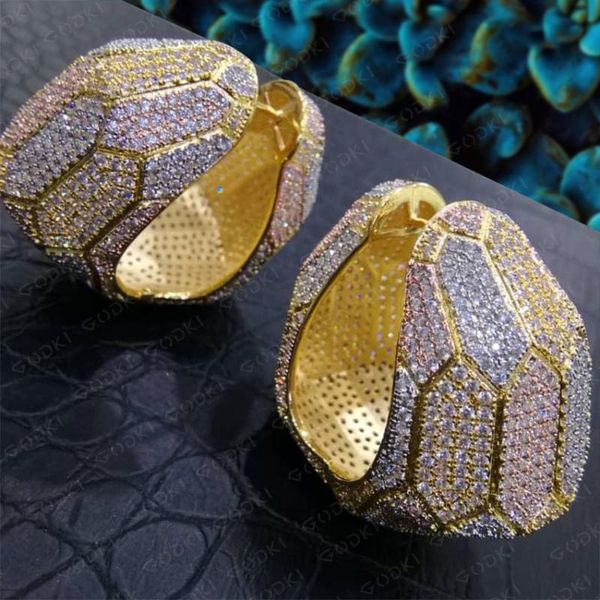

hoop & huggie godki 2021 statement chic earrings dubai colorful women bridal wedding jewelry aperture earring pulseras mujer moda, Golden;silver