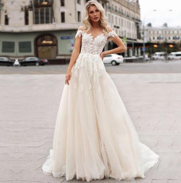 

light champagne tulle wedding dresses 2021 beach boho lace appliques bridal gown o-neck illusion cap sleeve vintage wedding marriage gowns, White