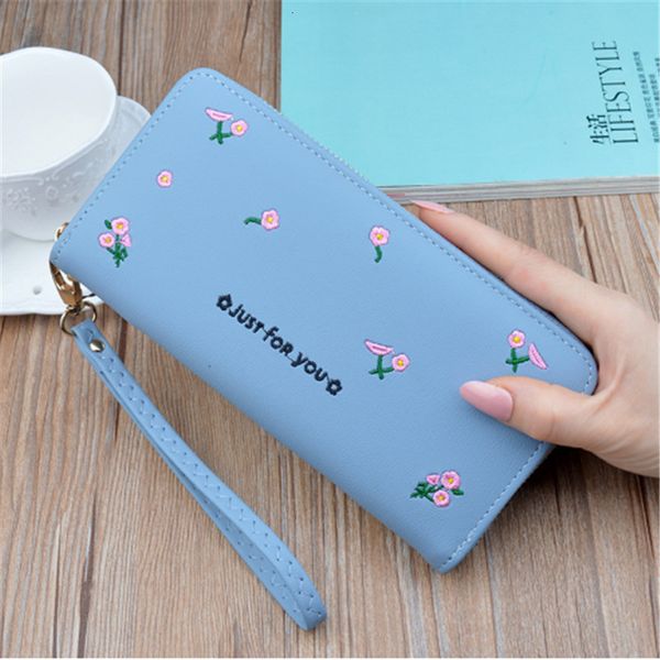 

Phone Purses Big Lady Leather Rose Floral Decoration Long Wallets For Women Card Clutch Double Zipper Purse