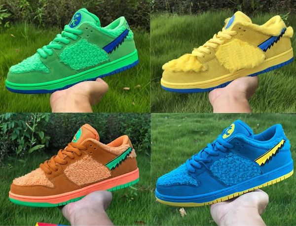 

grateful sb dunks low blue yellow bears outdoor shoes suede skateboarding shoes sports sneakers with box