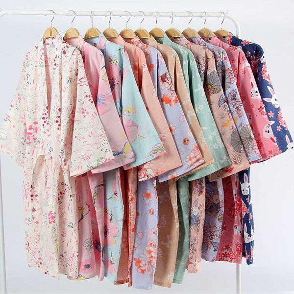 

summer new cotton seven-quarter sleeve nightgown couple cardigan long nightgown sweat steaming suit night robe1, Black;red