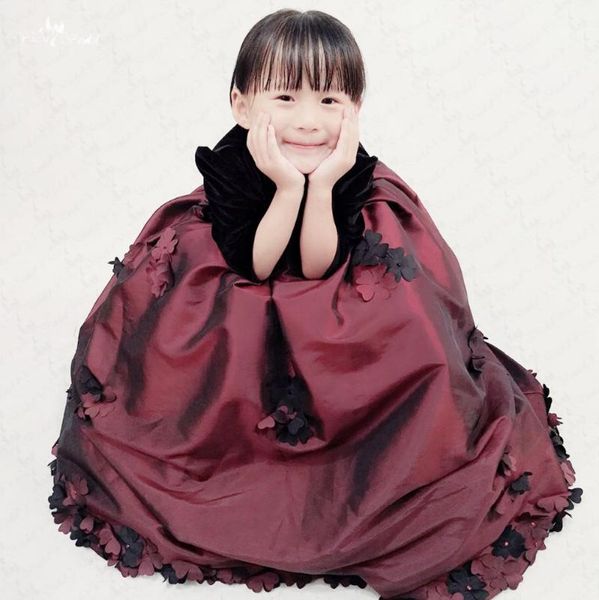 

fg50 long sleeves round neckline velvet black flower girl dresses taffeta skirt girls pageant dresses winter, Red;yellow