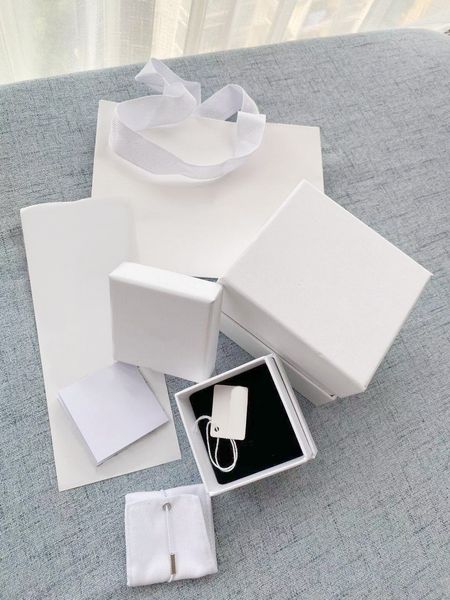 

europe america designer fashion style white printed pattern ckbox letter jewelry sets boxes necklace bracelet earrings ring box dust bag gif, Black;white
