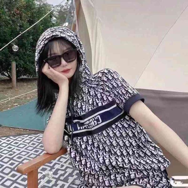 

2022 factory wholesale new model hooded short sleeve casual sportswear women's shorts loose fashion, White