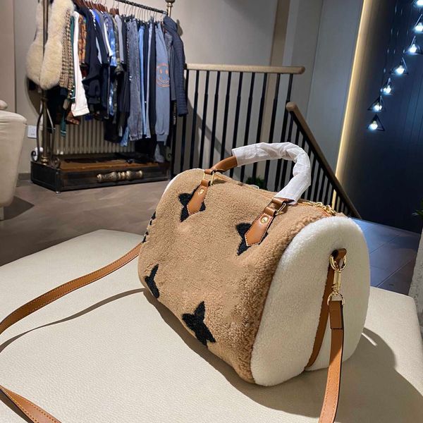 

women fashion designer hairy handbag new arrival pillow bag women designer shoulder bags trendy crossbody bags selling