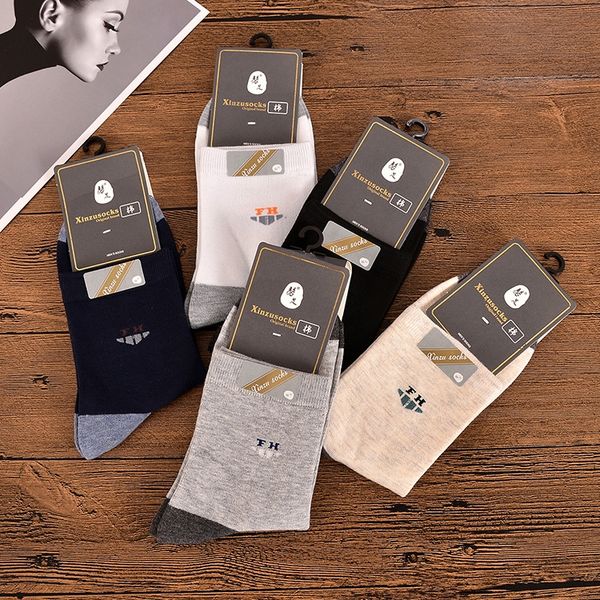 

new color medium thick cotton cotton and casual men's medium socks autumn and winter fashionable men's sports socks md11i, Black