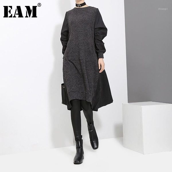 

eam] 2019 new spring round neck long sleeve black back pleated split joint loose irregular dress women fashion tide jd4871, Black;gray