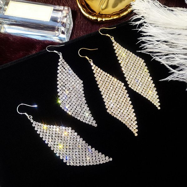

2021 new fashion goddess earring super flash crystal earrings female exaggerated personality long eardrop earrings jewelry, Silver