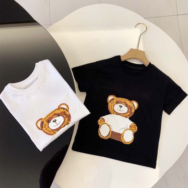 Çocuk T-Shirts Bebek Tees Üstler Çocuk Tişörtleri Kız Yaz Teen Teen Klasik Ayı Sevimli Mektup Giysileri T-Shirt 16 Stil Boyutu 90-12834