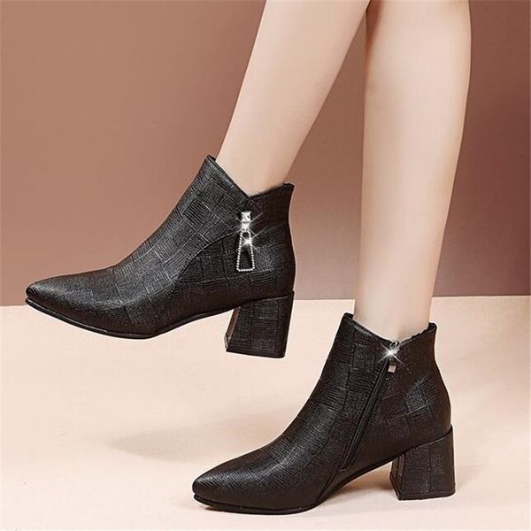 

2021 winter plus size new women's pointed more velvet riding boots of women in high heels snowshoes npte, Black