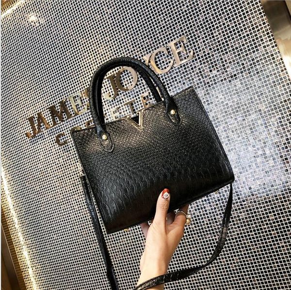 

Designer Handbags Women Purses Handbag Shoulder Bag Tote Clutch Women Backpack Bags Luxury Shoulder Messenger Bag #ui432