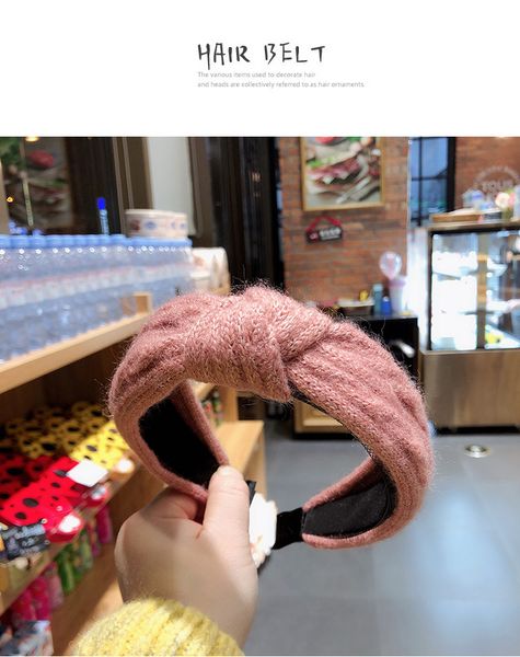 

2021 autumn and winter woolen headbands women's knitted hair bundles knotted headbands simple retro hairpin wash face headbands