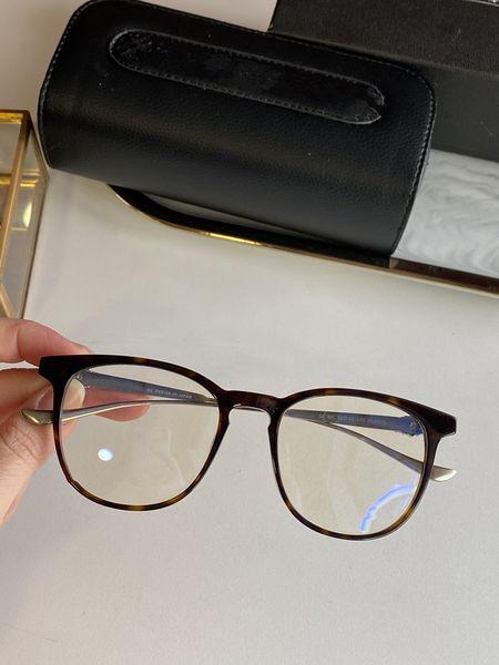 

2021 new fashion classic style square transparent glasses frame fashion temperament male and female identical glasses size 52 "20