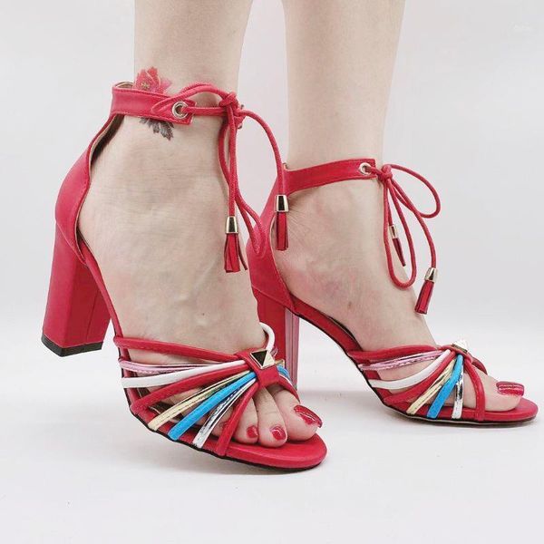 

italy style beach sandals vacation graduation shoes for girls female footwear strapwrapped square heeled sandals lady new1, Black