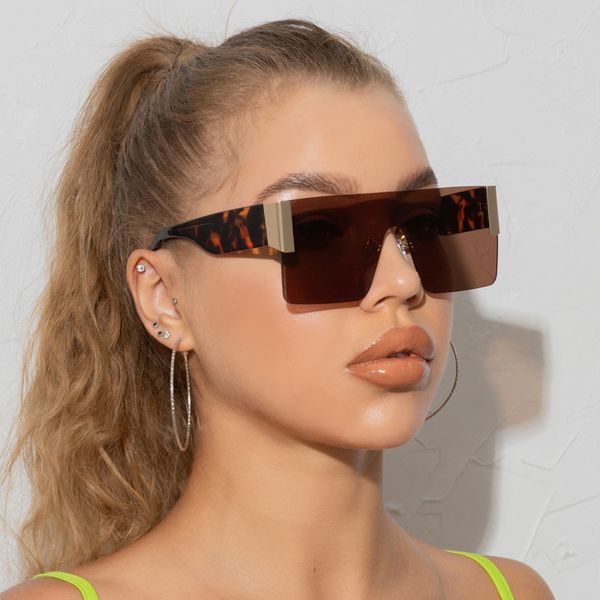 

oversized sunglass women fashion stylish cool decoration stylish classic sunglass men accsori glass frame s21014, White;black