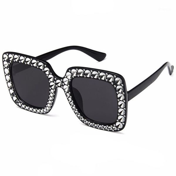 

juli crystal diamond oversized sunglasses for women sun glasses female vintage shades lady cs80041, White;black
