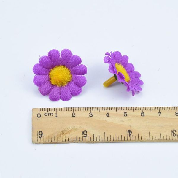 

3cm silk daisy christmas decorations for home wedding diy needlework scrapbooking flowers artificial plants fake plastic flowers bbyfrv