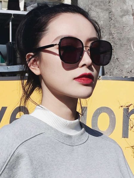 

women's face 2020 round new sunglasses show thin big frame nylon sunglasses anti uv, White;black