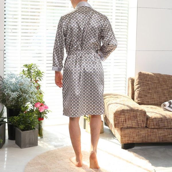 

2020 new men black lounge sleepwear faux silk nightwear for men comfort silky bathrobes noble dressing gown men's sleep robes1, Black;brown