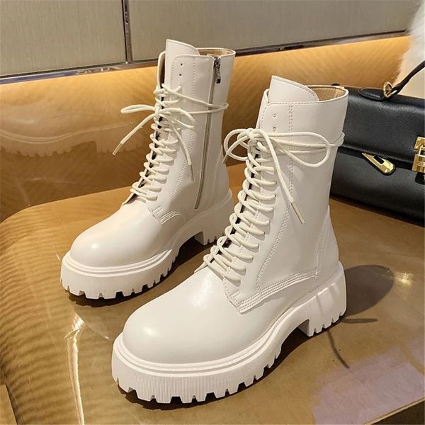 

autumn 2021 new winter fashion women's leather square jumps female punk boots black shoes hj1v