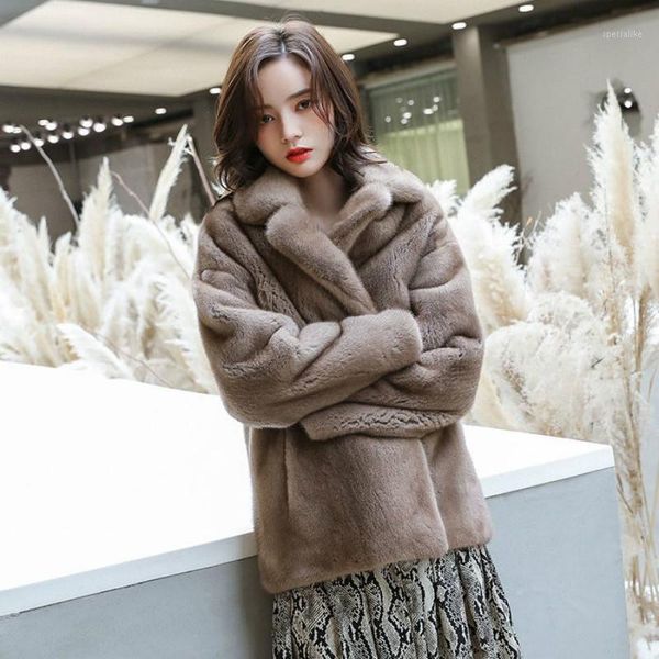 

2021 new autumn winter women solid loose jackets v-neck fashion short faux fur coat for female lady thicken warm outerwear b1511, Black