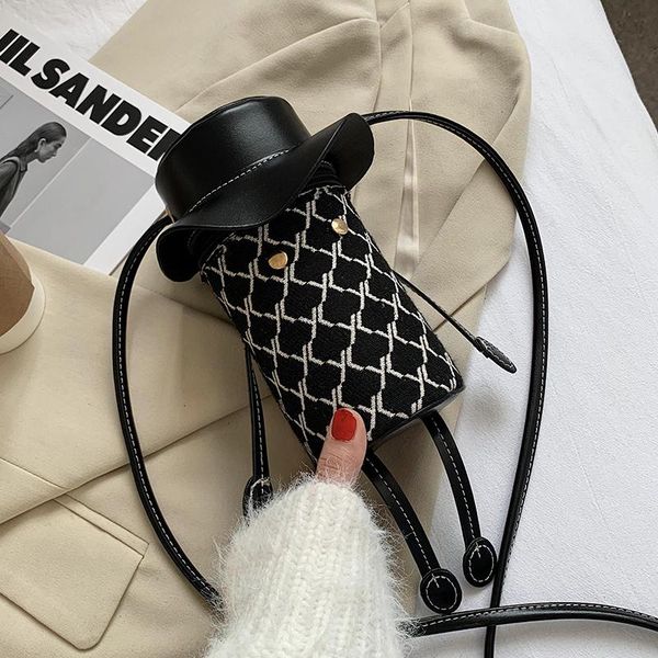 

original design autumn/winter handbags 2020 new fashion all-match mini cylinder bag niche stickman messenger bag width: 9cm