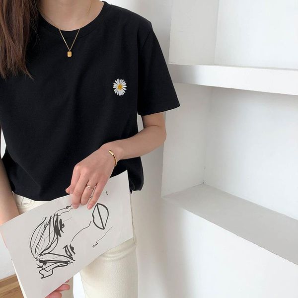 

2020 new flower embroidery cotton t shirt round neck short sleeve casual looset shirts women 2020 fashion summer 1, White