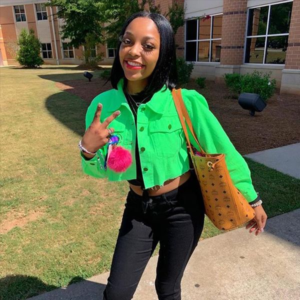 

denim jacket women botton frayed hem ripped crop denim jacket women high street single breasted short jacket fall 2021, Black;brown