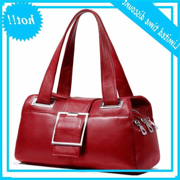 

2020 new style leather handbag fashion versatile pillow middle aged women's shoulder bag
