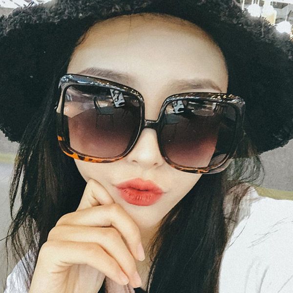 

sunglasses oversized rivet square men women tan gray lens uv400 protection eyewear fashion design gafas de sol, White;black