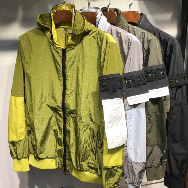 

2021 men air hooded jacket windbreaker zipper hoodies patchwork coat jackets stone running sports hoody jogger casual island coat outerw 21