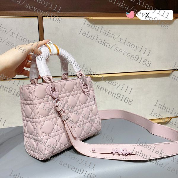 

2021 2021 handbag genuine leather with shoulder strap purse metal pendant shou