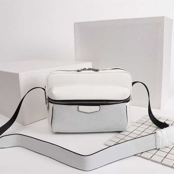 

style waist bags for men 25x20x10.5cm real leather bag printed flowrer waistpacks