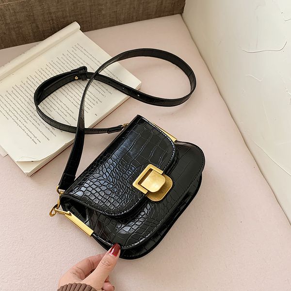 

stone pattern saddle bag 2020 new women bag fashion wild shoulder bag messenger lady mobile phone wallet