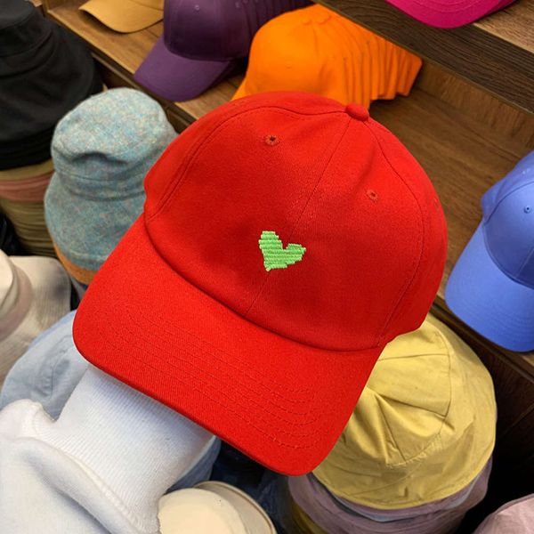 

embroidered korean baseball love cap in spring and summer, Blue;gray