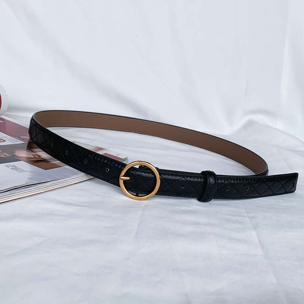 

buckle pin simple circle leather for women with jeans and skirts, casual korean press line decorative belt, Black;brown