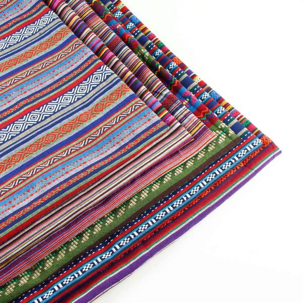 

a batch of 6 units of hand looms, 50cm 50cm, fab, Black;white