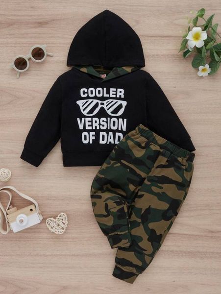 

baby letter graphic hoodie & camo print sweatpants she, White